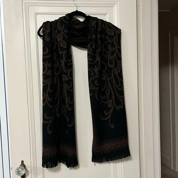 Nina Leonard Black and Brown Wrap Scarf - Picture 1 of 4